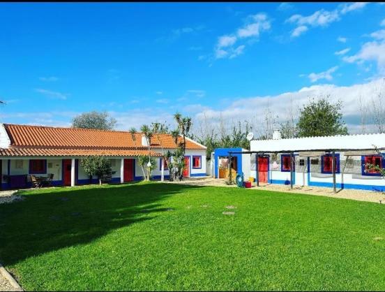 Baobab Moz Lodge Vila Nova de Milfontes Εξωτερικό φωτογραφία