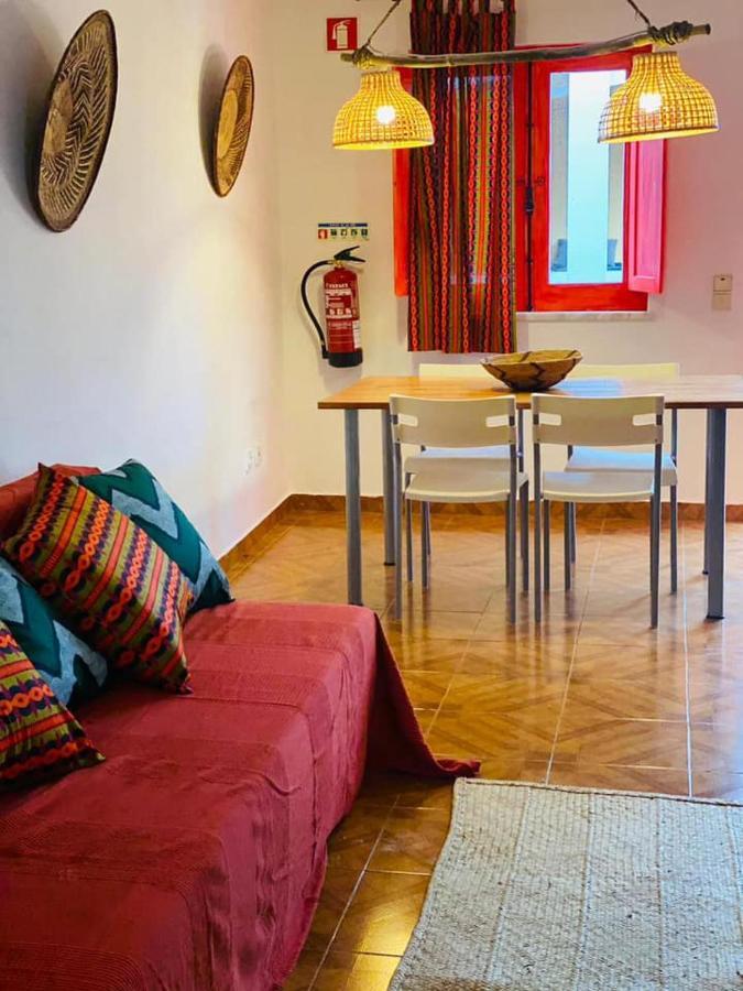Baobab Moz Lodge Vila Nova de Milfontes Εξωτερικό φωτογραφία